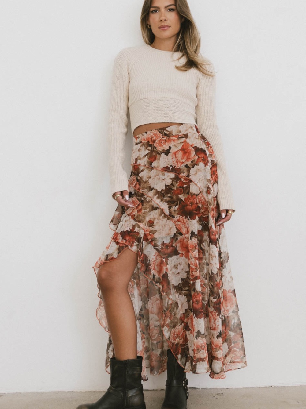 Baevely The Buckle Floral Maxi Skirt Boho Cottagecore Ruffle Slit | Medium